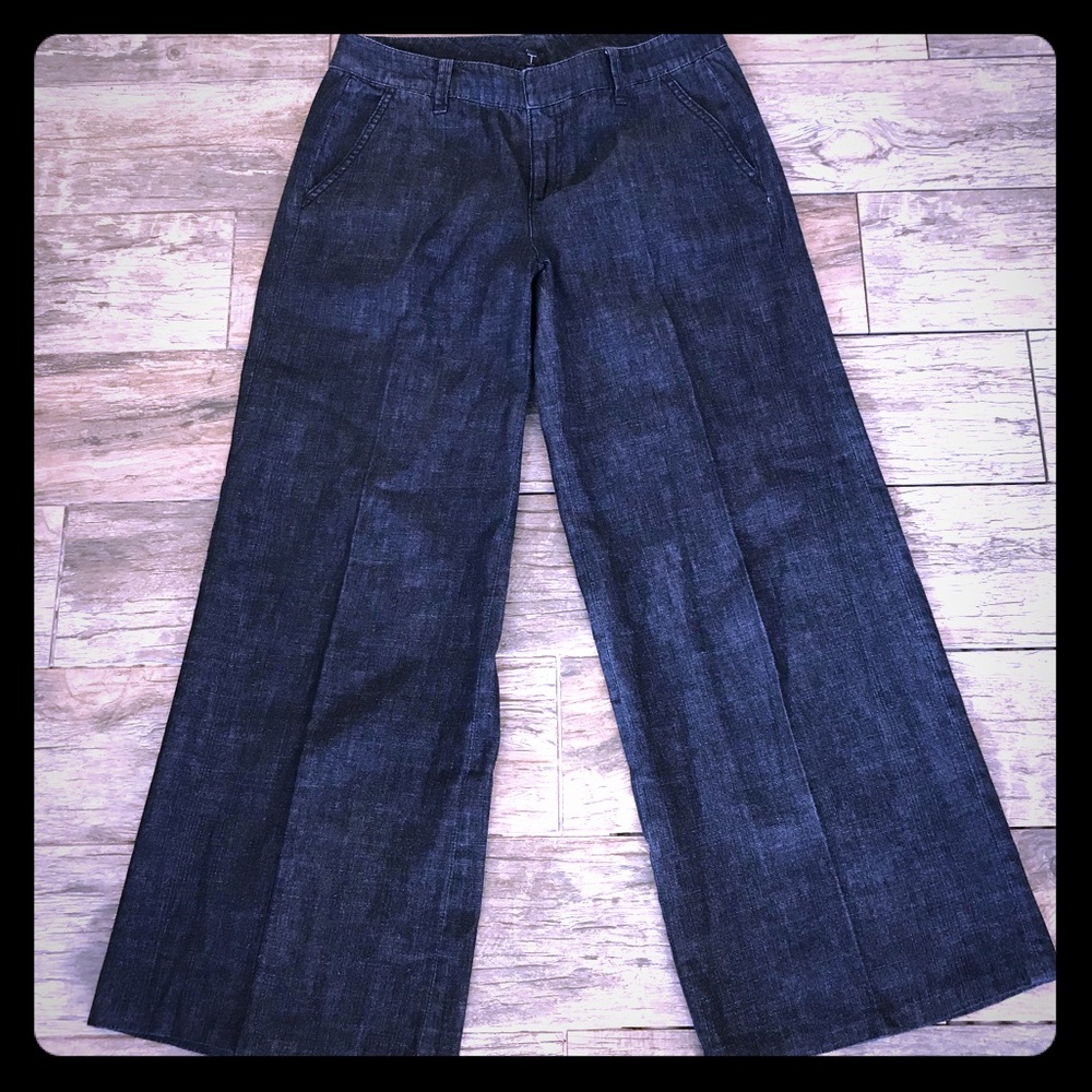 😍4/$20 T Tahari Wide Leg Flare Jeans